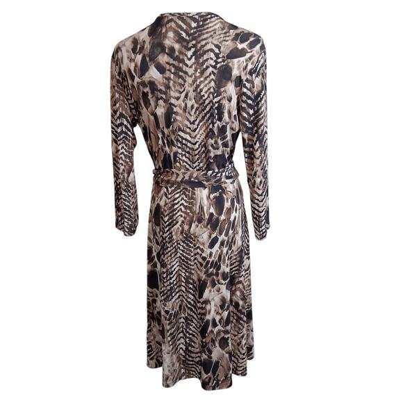 CHICO'S 1 Faux Wrap Dress Stretch Slinky Medium Animal Print Career Travel Trip - Picture 7 of 7